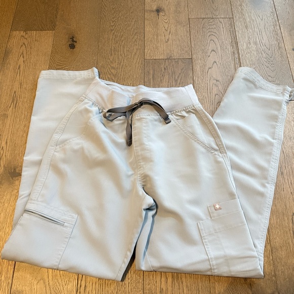 🤍 Figs High Waisted Yola Skinny Scrub Pants XXS Petite Dusty Blue - Picture 4 of 6